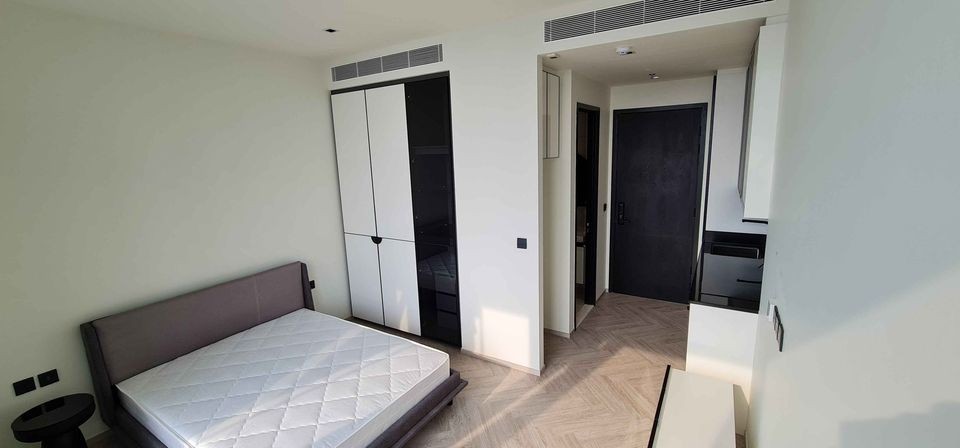 For rent, Chapter Charoennakorn - Riverside, white tone room, clean, comfortable price, complete in one place, must not be slow images