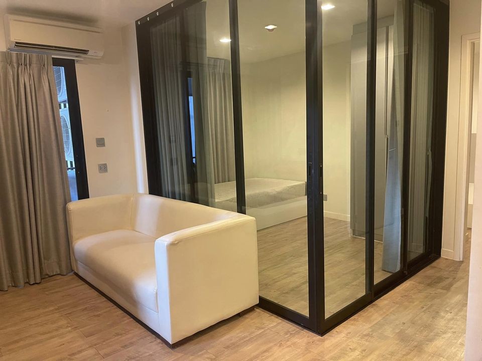 For rent H2 Ramintra 21, 2 bedrooms, 2 bathrooms, fully furnished. Comes with a pocket-friendly price You can't miss it, book now.