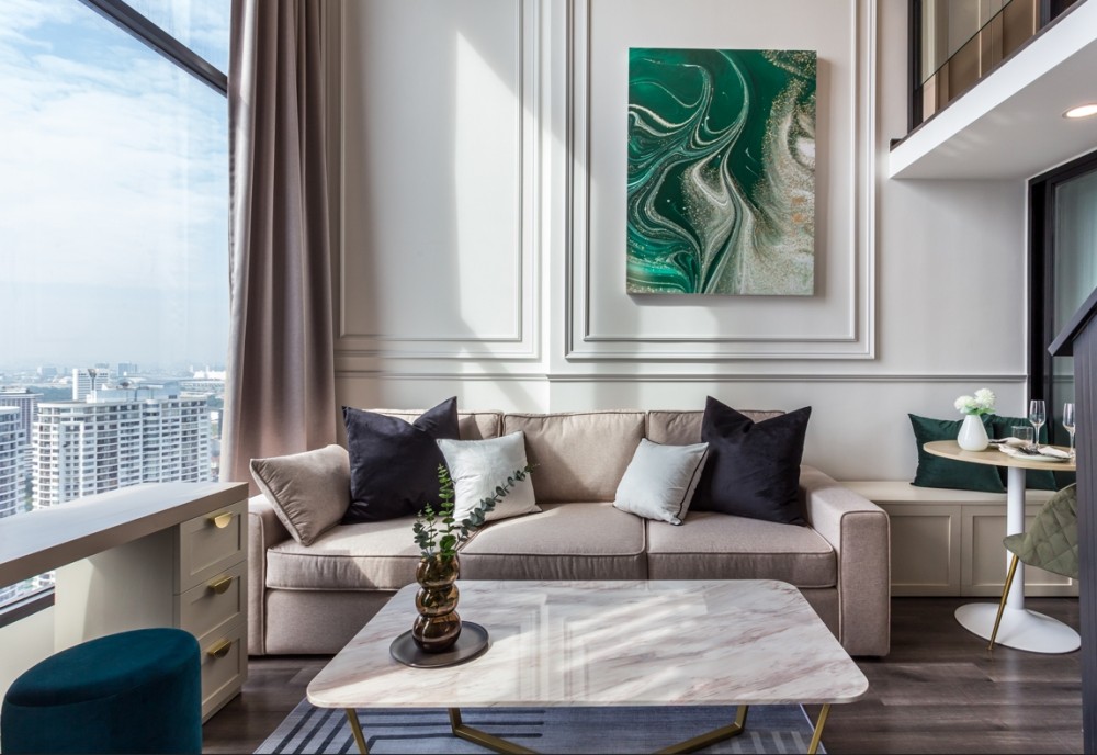 For rent, KnightBridge space ratchayothin, 32nd floor, beautiful view, fully furnished, built-in. Tell me that you have to reserve.
