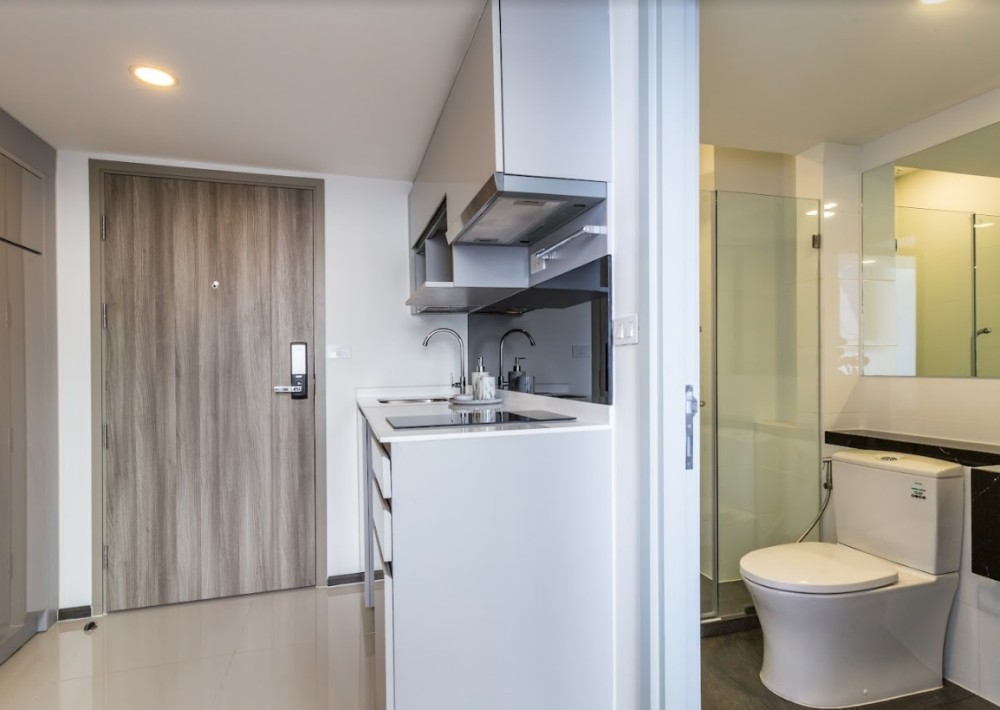 KnightBridge space ratchayothin for rent, nice decoration room With complete facilities, don't wait.