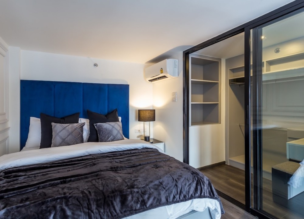 KnightBridge space ratchayothin for rent, nice decoration room With complete facilities, don't wait.