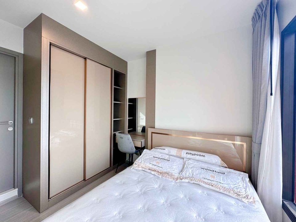For rent, Life Asoke Hype, spacious room A lot of usable space, 24th floor, beautiful view, say do not miss this room.