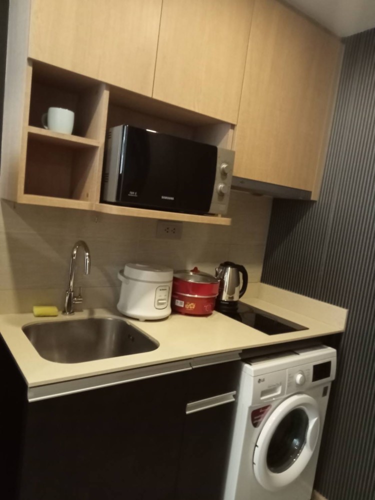 For rent, Q Chidlom Phetchaburi, beautiful room, complete electrical appliances, ready to move in, just drag your bag.