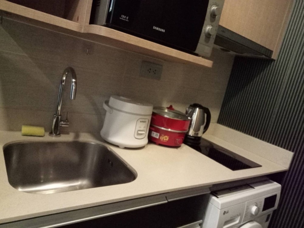 For rent, Q Chidlom Phetchaburi, beautiful room, complete electrical appliances, ready to move in, just drag your bag.