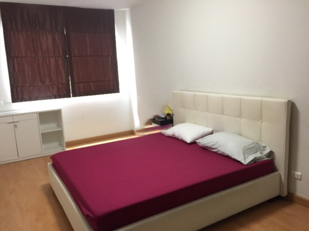 Condo for rent, sale, Supalai Premier Place Asoke, room window facing east, hurry to book!!