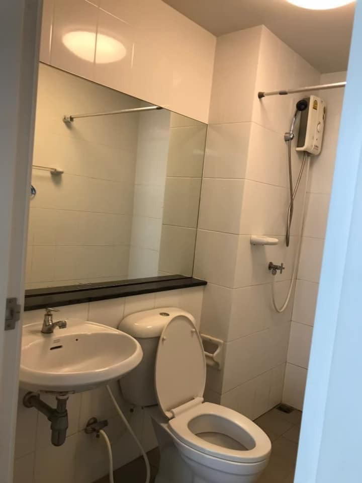 Condo for rent, Plum Condo Paholyothin 89, spacious room. Comes with complete electrical appliances. Hurry up.