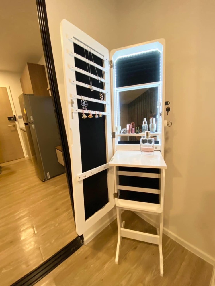 Condo for rent, Cave Town Space, 6th floor, outside view, beautiful room, fully furnished, very livable, I can say that it's great.