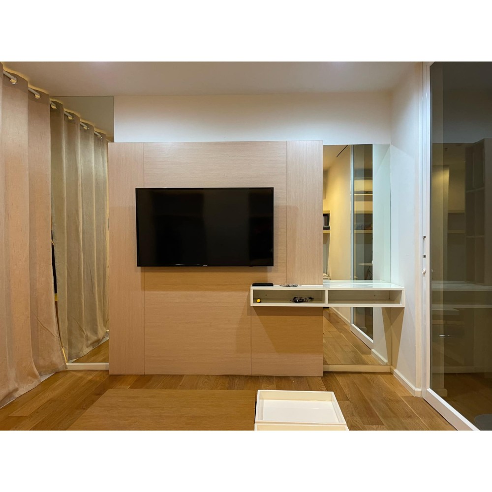 Condo for rent, 15 Sukhumvit Residences, fully furnished, ready to move in, complete central area, urgent!!