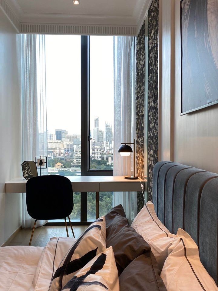 ให้เช่า คอนโด 28 ชิดลม 1นอน 1น้ำ วิวสวนสาธารณะ เฟอร์นิเจอร์ครบ เครื่องใช้ไฟฟ้าครบ