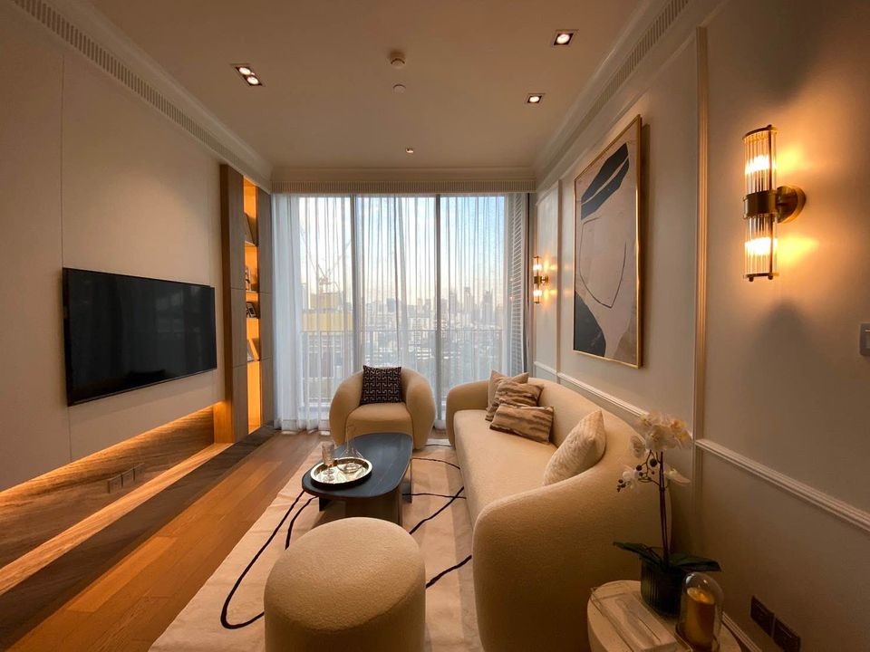 ให้เช่า คอนโด 28 ชิดลม 1นอน 1น้ำ วิวสวนสาธารณะ เฟอร์นิเจอร์ครบ เครื่องใช้ไฟฟ้าครบ