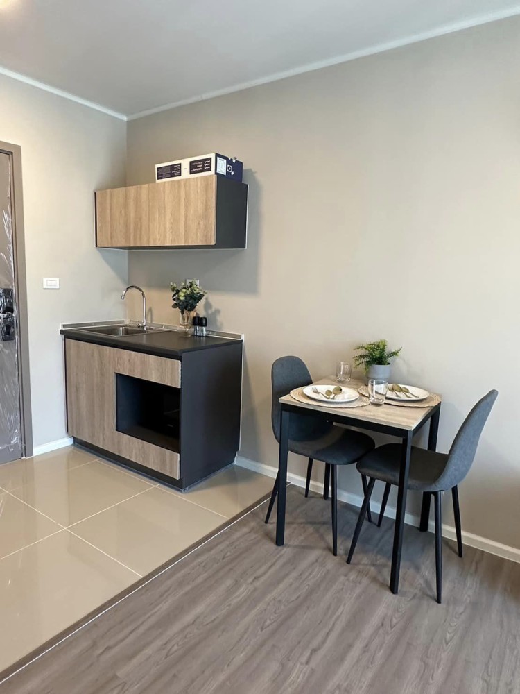 Condo for rent, Dcondo Hideaway-Rangsit, 8th floor, corner room, most beautiful room, not booking is very missed.