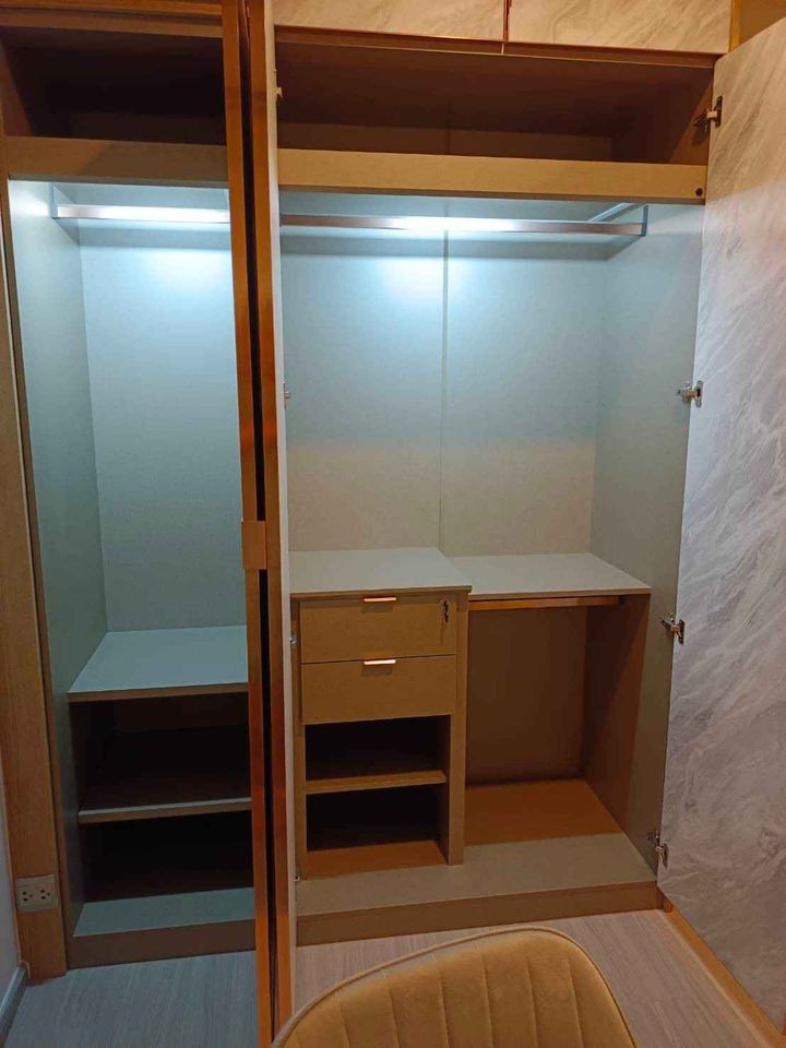 Condo for rent, Life Asoke Hype, high floor, stunning city view, STUDIO room, fully furnished. Hurry up to reserve now.