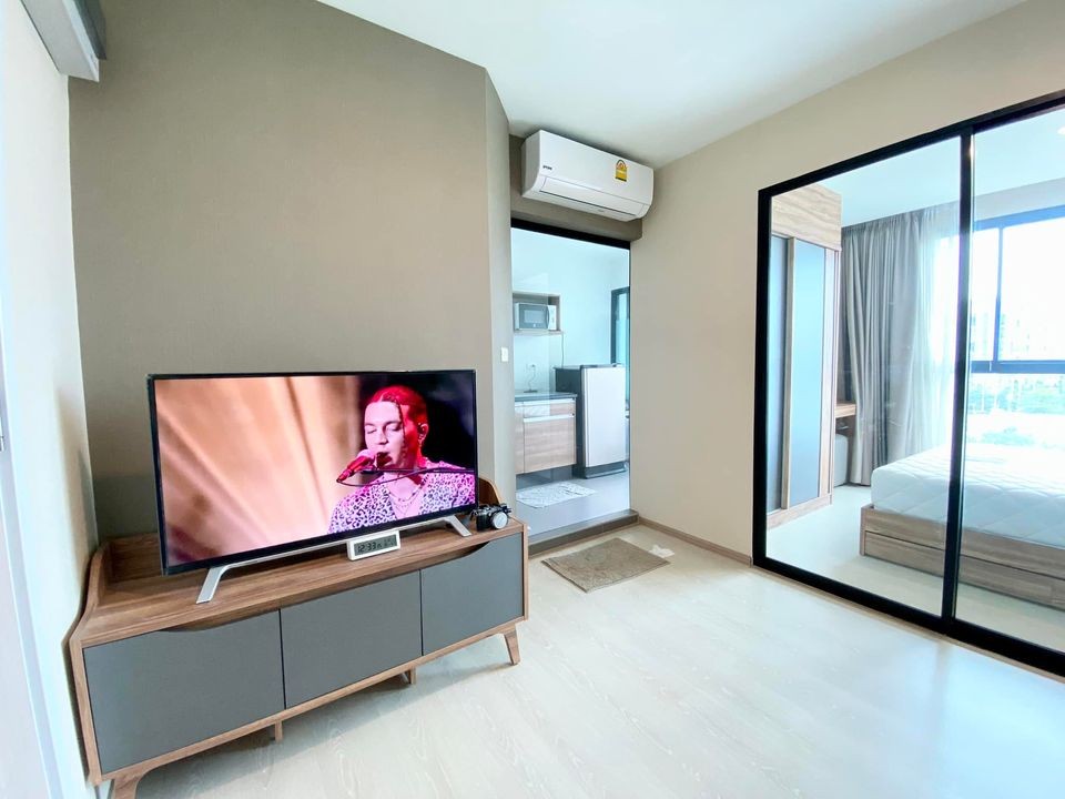 Condo for rent, The Excel Parc, Lasalle 19, 5th floor, corner room, very private. The most pleasant room You can't reserve it anymore.