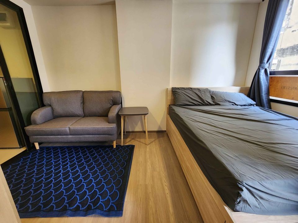 Condo for rent, The MUVE, Ram 22, Building B, 3rd floor, Studio room, decorated room, very nice. Hurry up to reserve before you miss it.