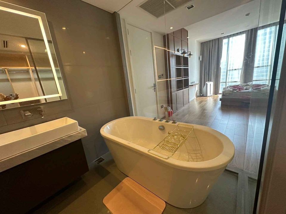 ให้เช่า คอนโด The bangkok sathorn ห้องขนาดกว้าง เหมาะสำหรับครอบครัว ตกแต่งสไตล์วินเทจ จองเลยจ้า