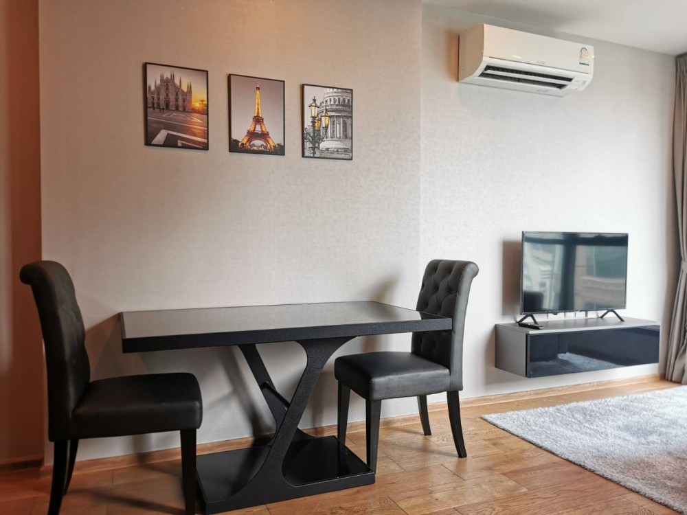 Condo for rent, Q Chidlom-Phetchaburi, high floor, high view, beautiful room, fully furnished, don't miss it, book now.