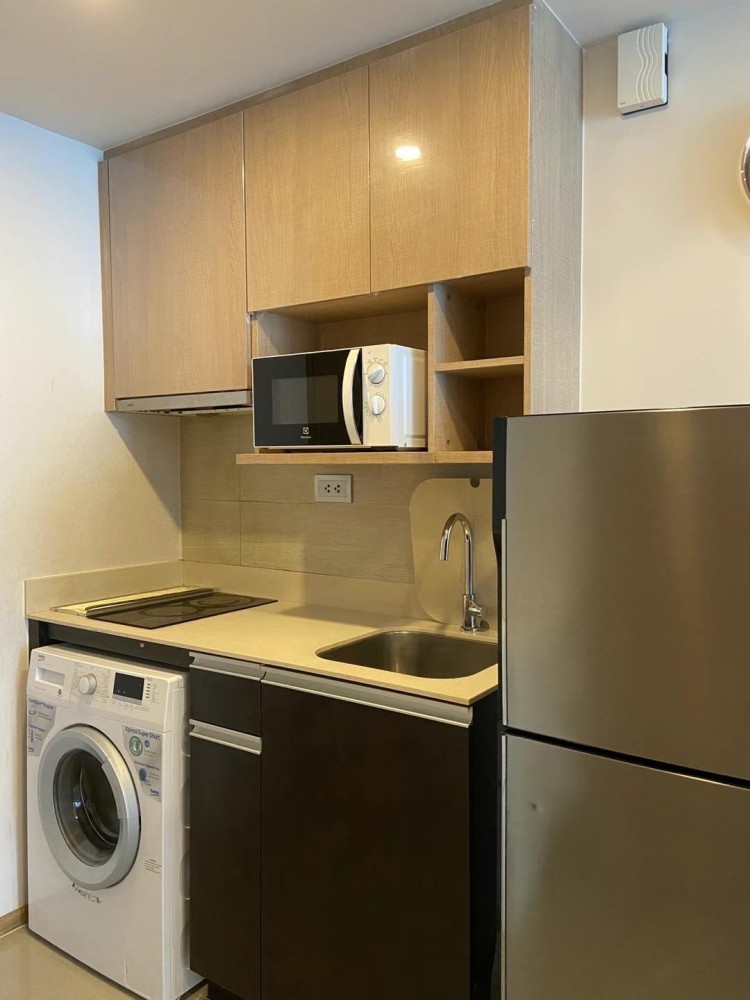 Condo for rent, Q Chidlom-Phetchaburi, beautiful room, ready to move in Fully furnished. Don't wait. Hurry up.