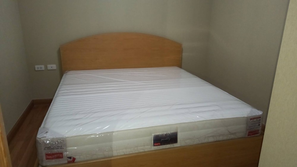 Condo for rent, City Home, Tha Phra intersection, high floor, pool view, closed kitchen, renovated the whole room, hurry to book images