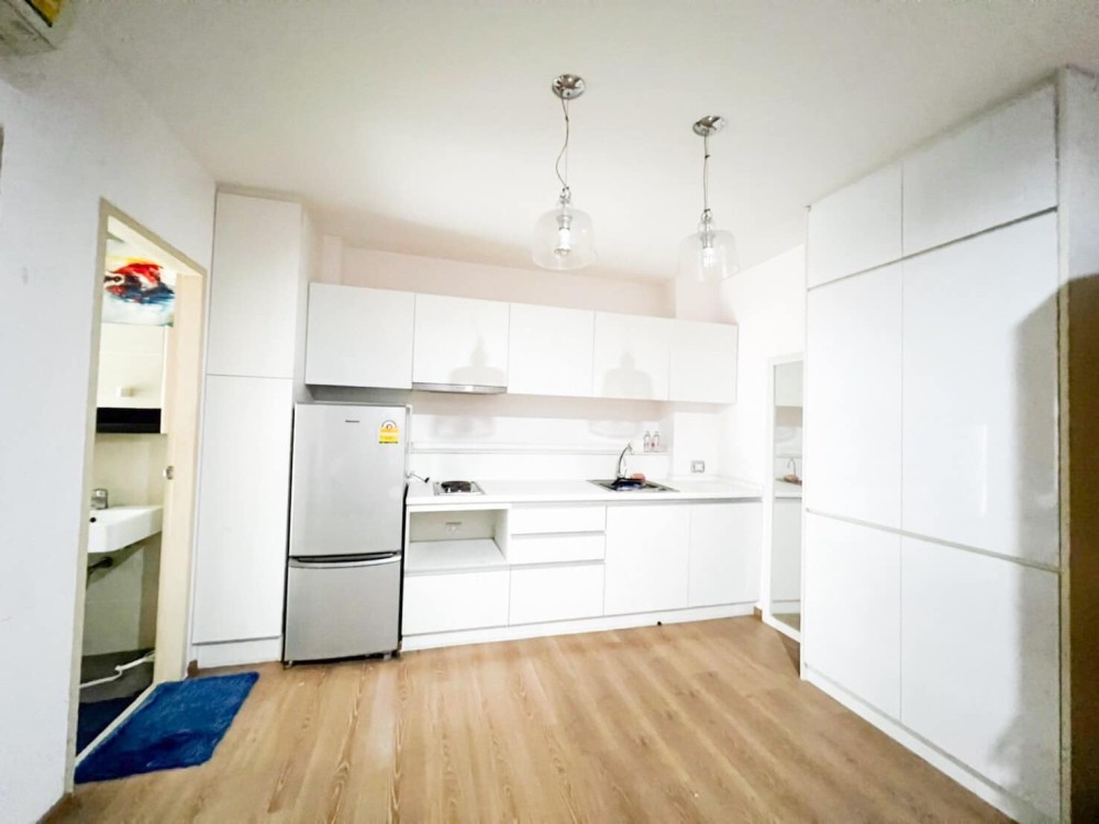 Condo for rent, Sim Vibha-Ladprao Fully built-in decoration, good location, convenient transportation, hurry up and book now.