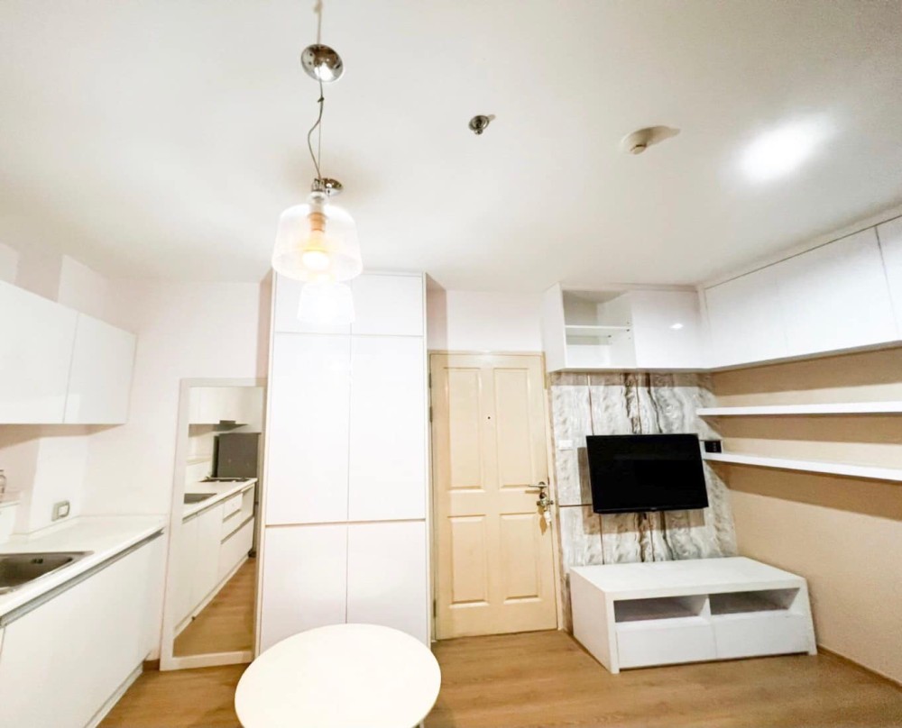 Condo for rent, Sim Vibha-Ladprao Fully built-in decoration, good location, convenient transportation, hurry up and book now.