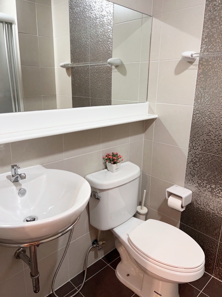 Condo for sale, The Aspire Rama 4, beautiful room, decorated, ready to move in, don't wait, book now!!