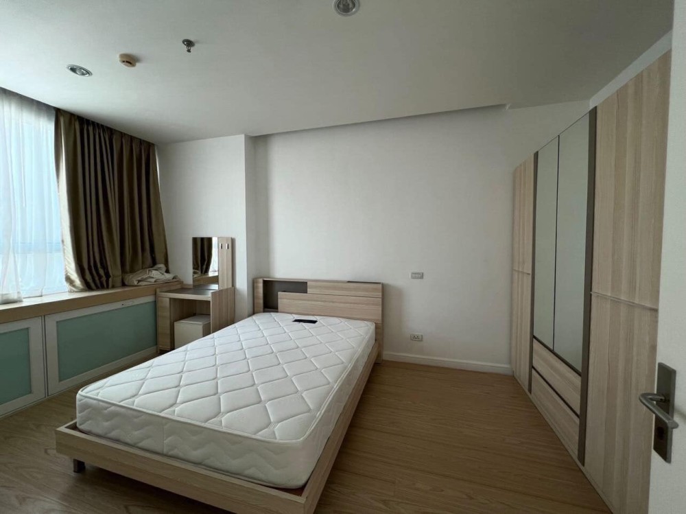 Condo for rent, T.C. Green, high floor, high view, beautiful room, fully furnished, ready to move in. Hurry up, don't miss it.