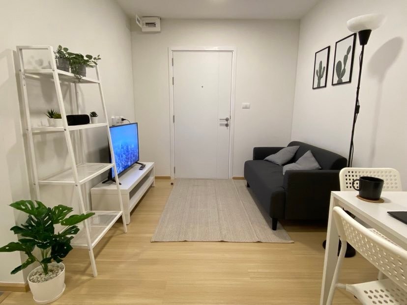 Condo for rent, Plum Condo Rangsit Fresh, 7th floor, outside view, nice room, fully furnished, book now, don't miss it.