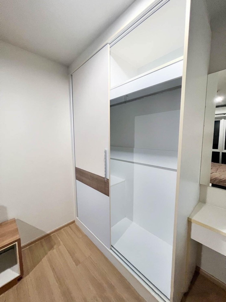 Condo for rent: Rich Park 2 @ Taopoon Interchange Side view of Bang Sue Central Station Fully furnished