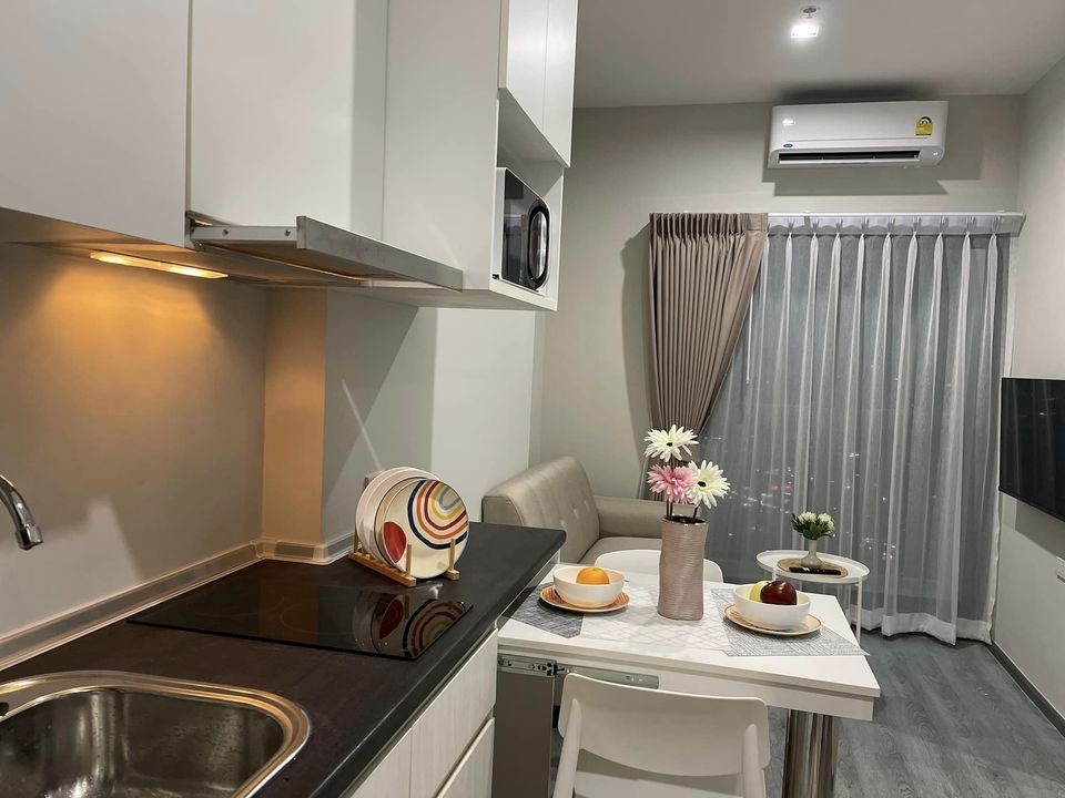 Condo for rent, Rich Park Triple Station, high floor, ready to move in room. Complete with electrical appliances, don't miss it!!