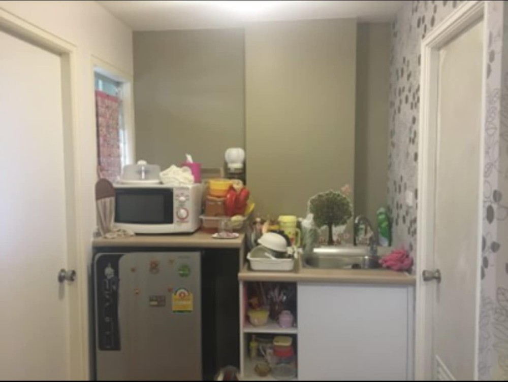 Condo for rent, Lumpini Township Rangsit Klong 1, 3rd floor, fully furnished room, ready to move in, book now, don't miss it.