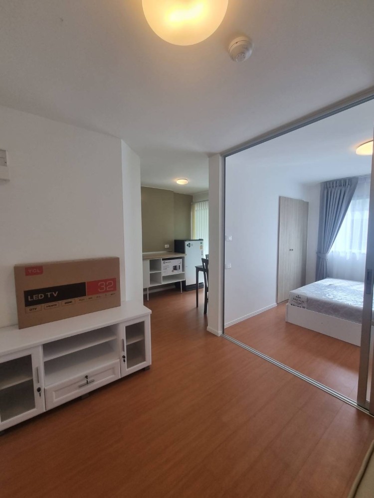 Condo for rent, Lumpini Township Rangsit Klong 1, fully furnished, convenient transportation, good location, don't wait, hurry up