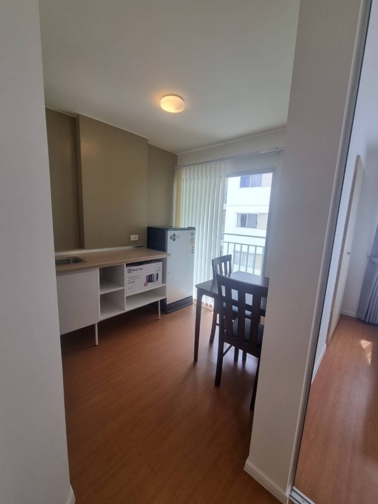Condo for rent, Lumpini Township Rangsit Klong 1, fully furnished, convenient transportation, good location, don't wait, hurry up