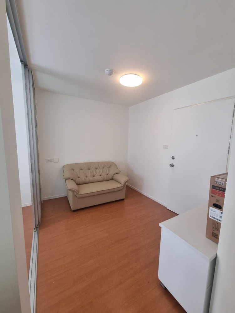 Condo for rent, Lumpini Township Rangsit Klong 1, fully furnished. The room is ready, don't miss it, hurry up!!