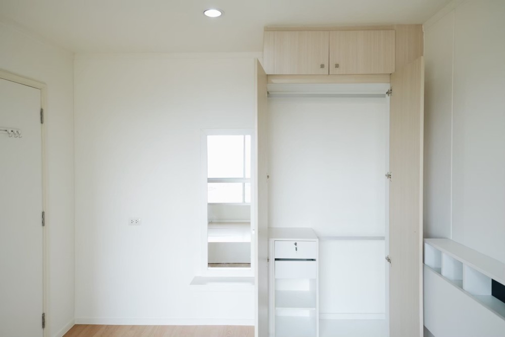 Condo for rent, Lumpini Mega City Bangna, good view room, the building is closest to the center, very good location, book now.