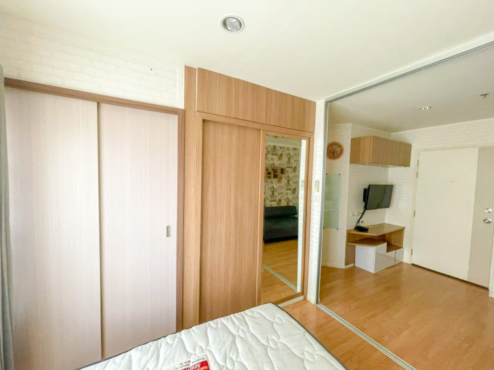 Condo for rent, Lumpini Mega City Bangna, room not exposed to the sun View of the Burapha Withi Expressway and fireworks in Suan Luang