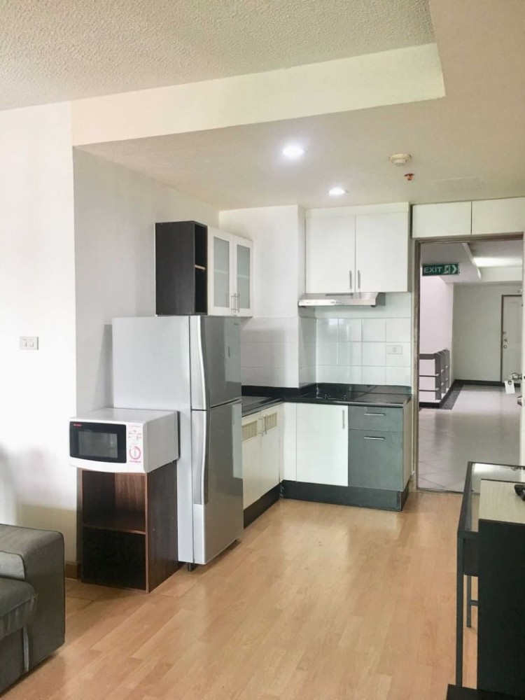 Condo for rent, Waterford Sukhumvit 50, fully furnished, complete with electrical appliances. ready to move in can't miss