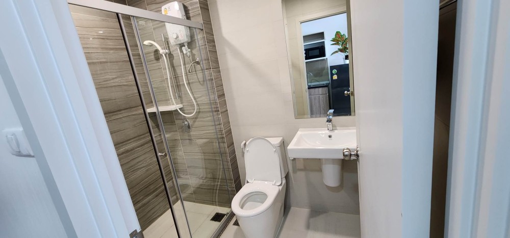 Condo for rent, Supalai Veranda Ramkhamhaeng, beautiful room, fully furnished, good location, convenient transportation, ready to move in, book now!