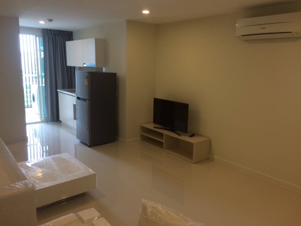 Condo for rent, Elements Srinakarin, comfortable sofa, nice mattress, cannot be reserved, hurry up