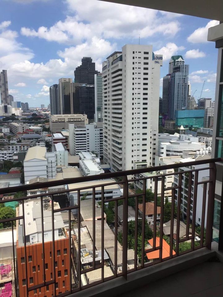 Condo for rent, Centric Sathorn - St. Louis, high floor, fully furnished, convenient transportation, best location