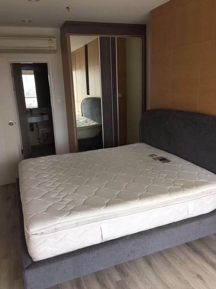 Condo for rent, Centric Sathorn - St. Louis, high floor, fully furnished, convenient transportation, best location
