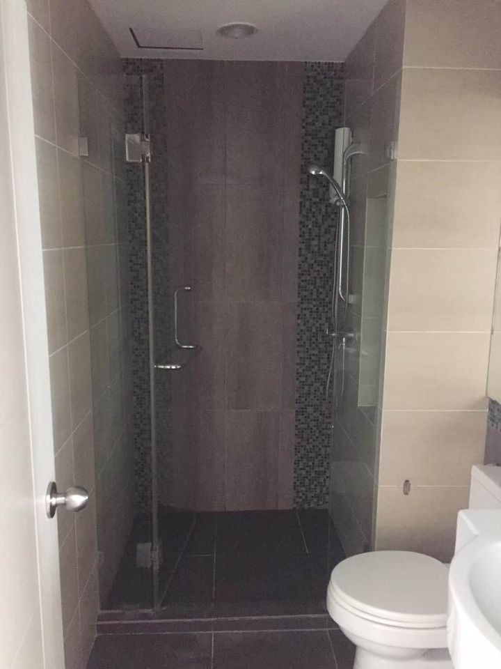 Condo for rent, Centric Sathorn - St. Louis, high floor, fully furnished, convenient transportation, best location