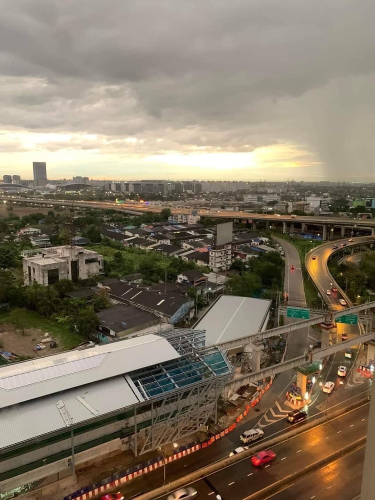 Condo for rent or sale, The Key Chaengwattana, private corner room The door does not hit anyone, good view, new floor, wide living room
