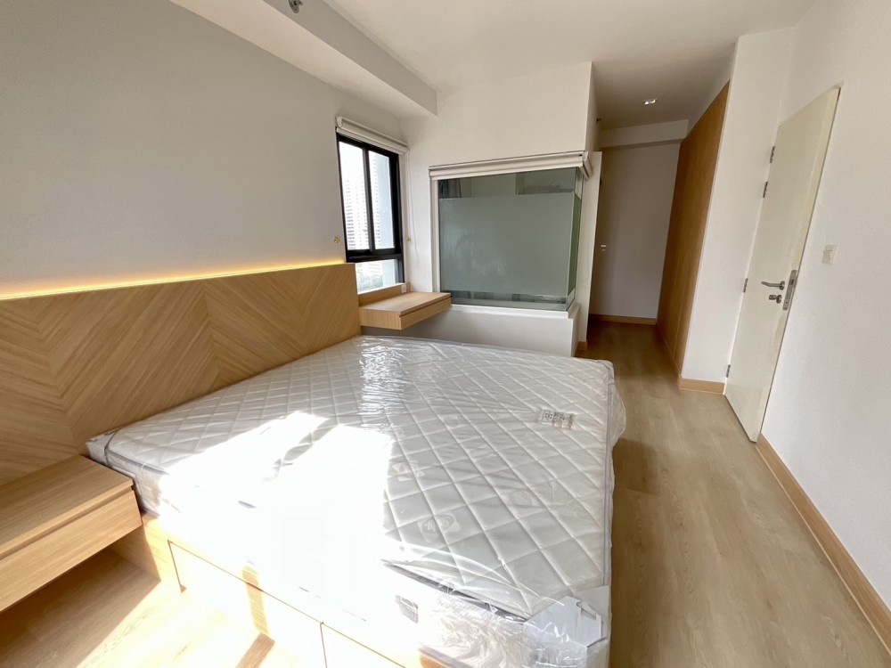 Condo for rent, The Seed Mingle Sathorn-Suanplu, beautiful room, high floor, good view, good location, near BTS, ready to move in, book now.