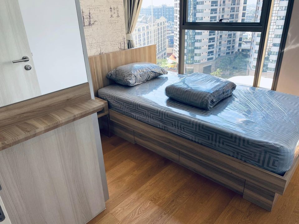 Condo for rent, The Lumpini 24, beautiful room, fully furnished, complete central area, can't miss it, hurry up