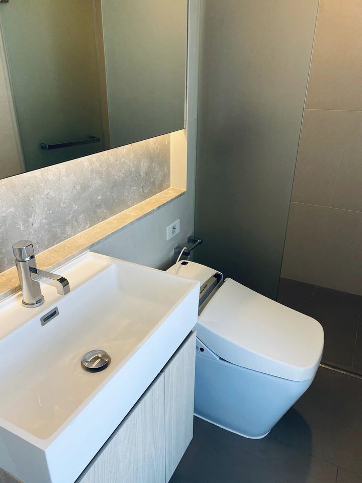 Condo for rent, The Lumpini 24, beautiful room, fully furnished, complete central area, can't miss it, hurry up