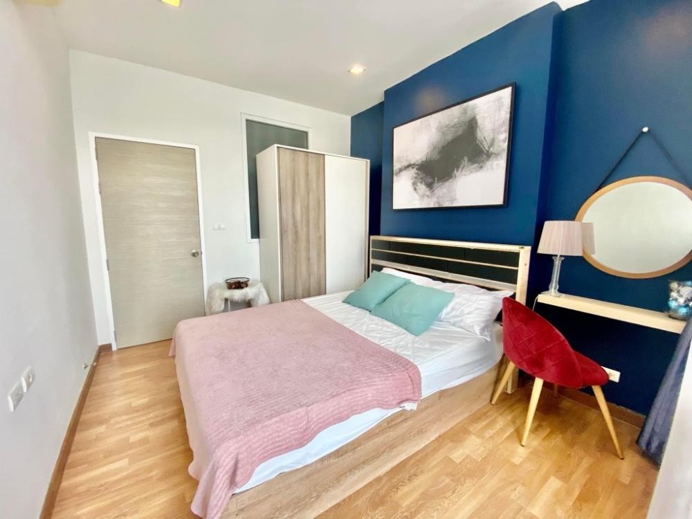 Condo for rent, The Coast Bangkok, Sukhumvit-Bangna, high floor, beautiful view, master bedroom, wide living space. images