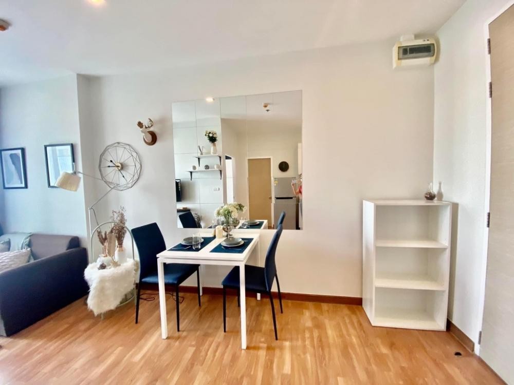 Condo for rent, The Coast Bangkok, Sukhumvit-Bangna, high floor, beautiful view, master bedroom, wide living space.