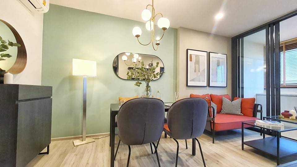 Condo for rent, XT Huai Khwang, beautifully decorated room, good location, near BTS, convenient transportation, ready to move in, book now.