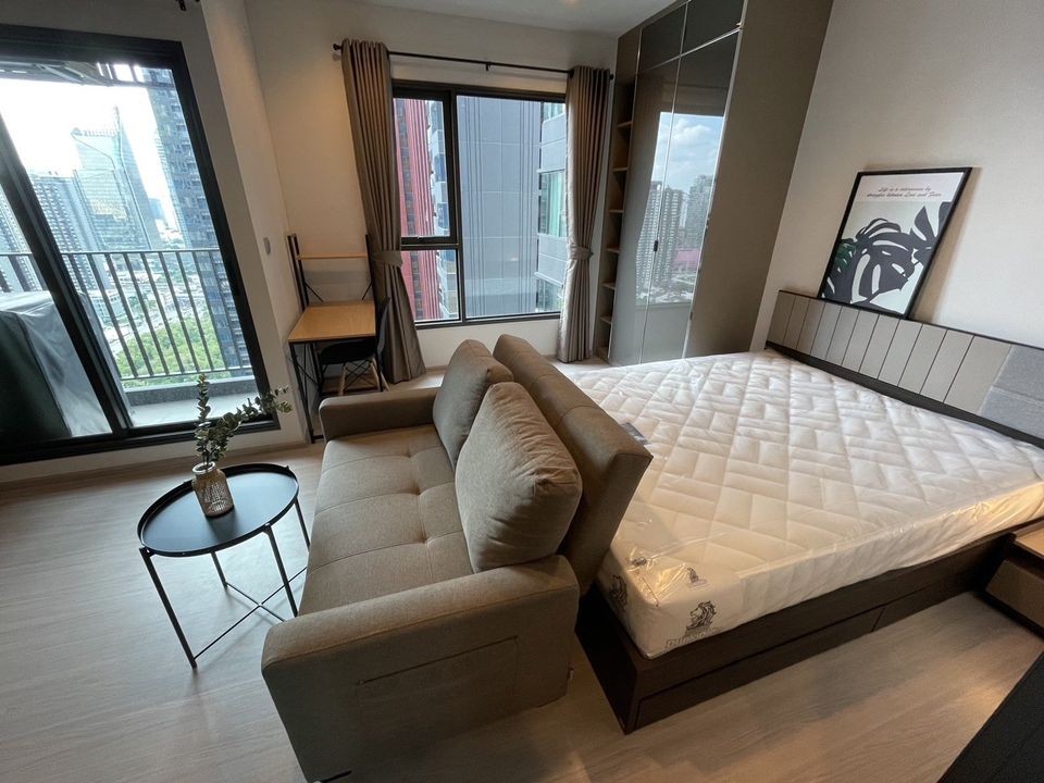 Condo for rent, Life Asoke-Rama 9, fully furnished, ready to move in separate kitchen fully furnished