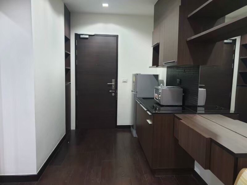 Condo for rent, Ideo Q Phayathai, high floor, high view, fully furnished, ready to move in. Don't wait, book now.